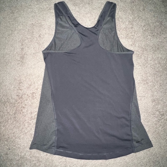 Nike Dri-Fit shirt. size medium - Picture 5 of 5